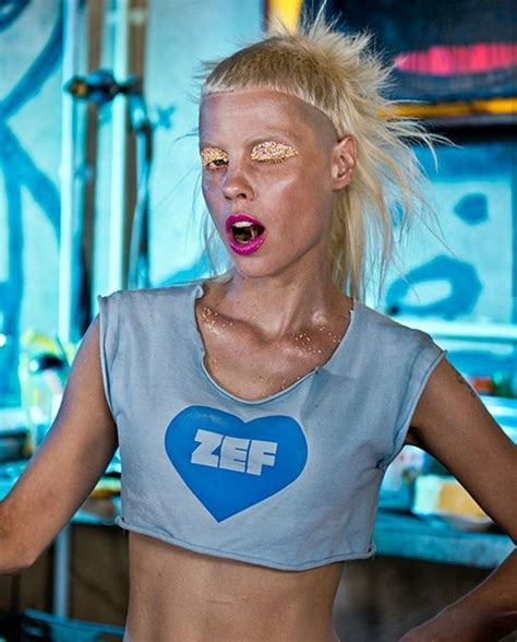 die antwoord australian girl